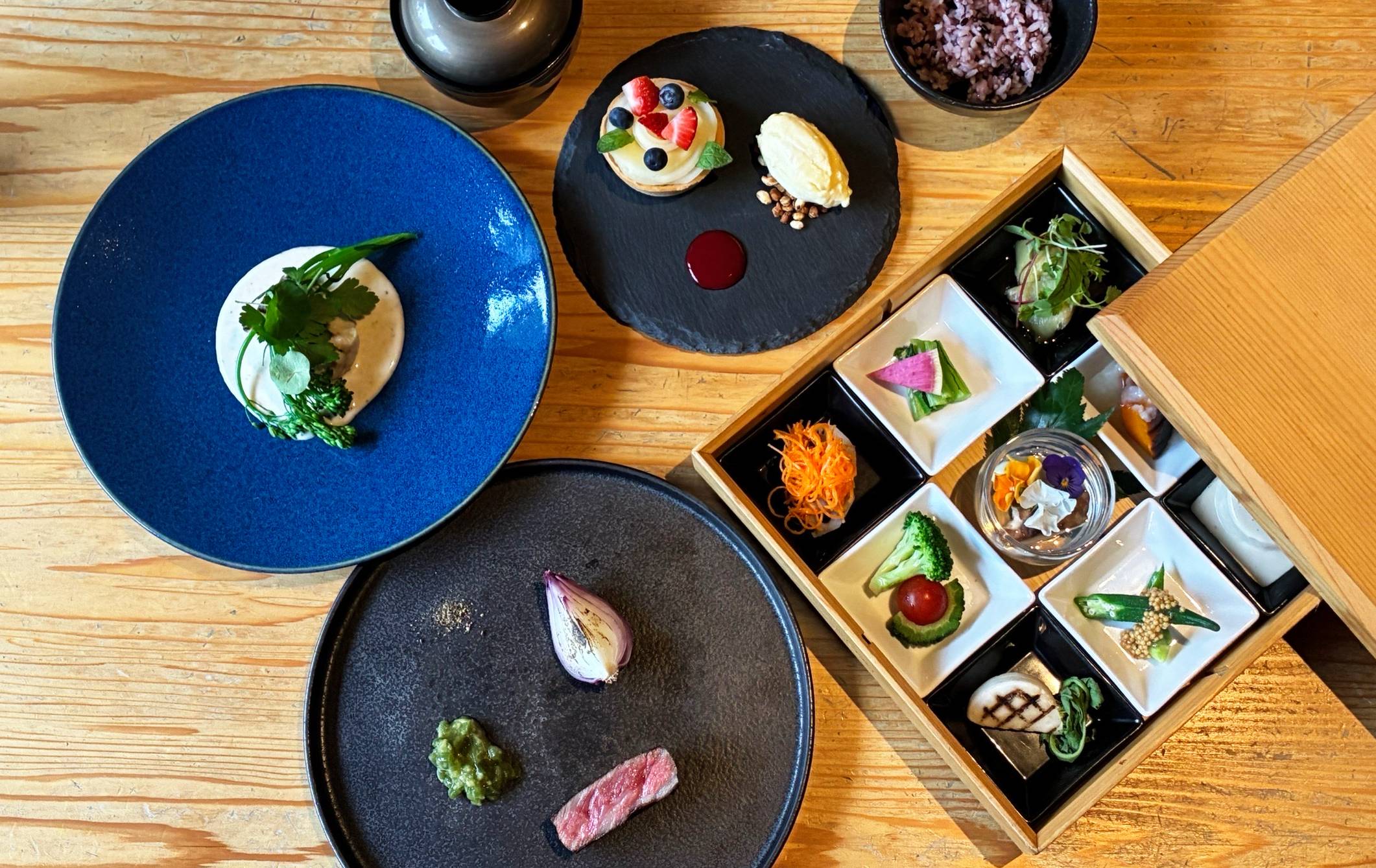 <p><span style="color: #000000;">LUNCH 奈良の恵みランチコース</span></p>
